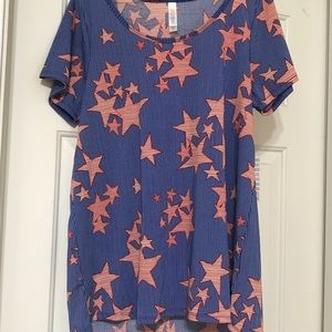 BNWT Lularoe Classic T Medium